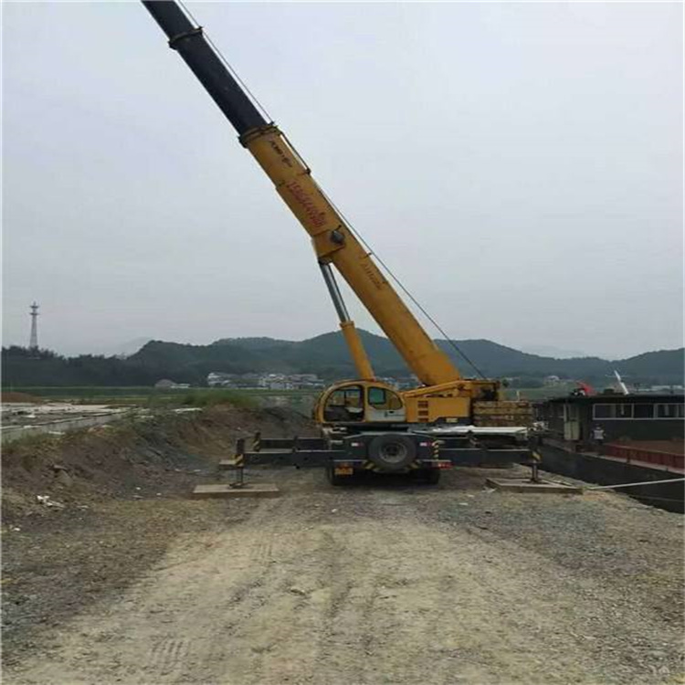 巨野重型吊车租赁费用